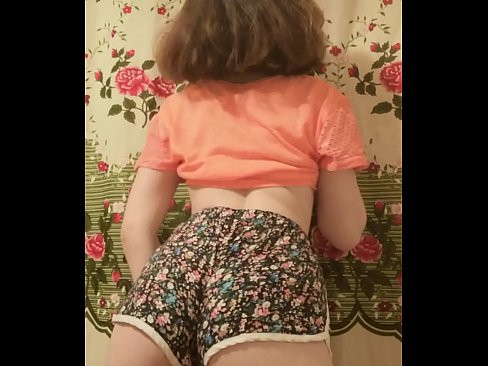 ❤️ Sexy nga bata nga bata nga naghubo sa iyang shorts sa camera super porn sa amon ❌