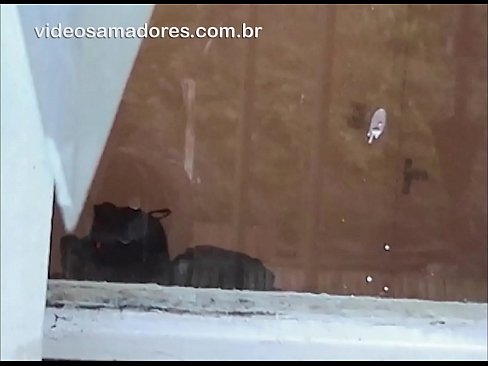 ❤️ Horny nga lalaki nga nagtan-aw sa iyang uyab uban sa laing lalaki, nagrekord og fuck video nga wala makadisturbo sa magtiayon super porn sa amon ❌